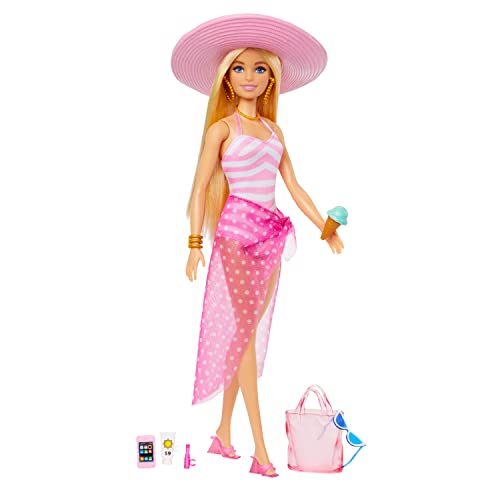 Barbie - Bambola bionda con costume da bagno rosa e bianco, Barbie con pareo a pois, cappello da sole, tote bag e tanti accessori da spiaggia, giocattolo per bambini, 3+ anni, HPL73