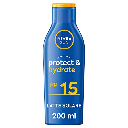 NIVEA SUN Latte Solare Protect & Hydrate FP 15 200 ml, Crema solare 15 che idrata per 48h, Protezione solare 15 resistente all'acqua con vitamina E antiossidante