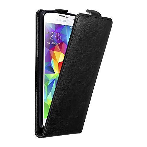 Cadorabo Custodia per Samsung Galaxy S5 MINI / S5 MINI DUOS in NERO DI NOTTE - Protezione in Stile Flip con Chiusura Magnetica - Case Cover Wallet Book Etui