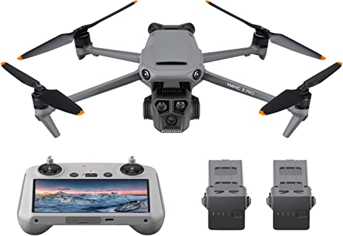 DJI Mavic 3 Pro Fly More Combo con DJI RC (radiocomando con schermo), drone con tripla fotocamera e Hasselblad con CMOS da 4/3, trasmissione video fino a 15 km, 3 batterie, Stazione di ricarica ecc.