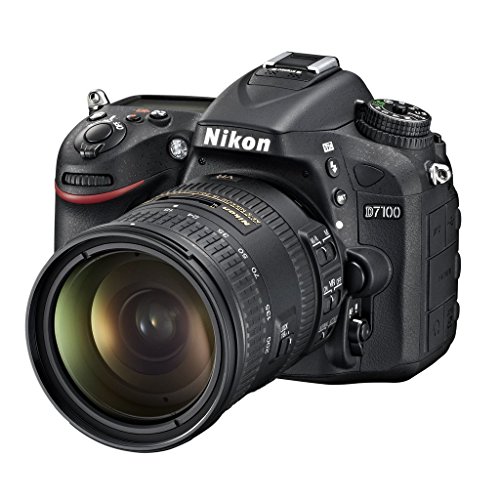 Nikon D7100 + AF-S DX 18-200 mm VR II